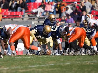 Thumbnail 2 in East Lincoln vs. Reidsville (NCHSAA 2-AA Football Final) photogallery.