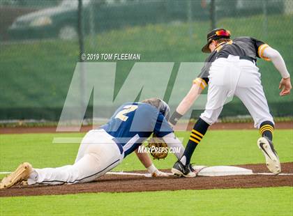 Thumbnail 1 in Hayden vs West  (River City Festival) photogallery.