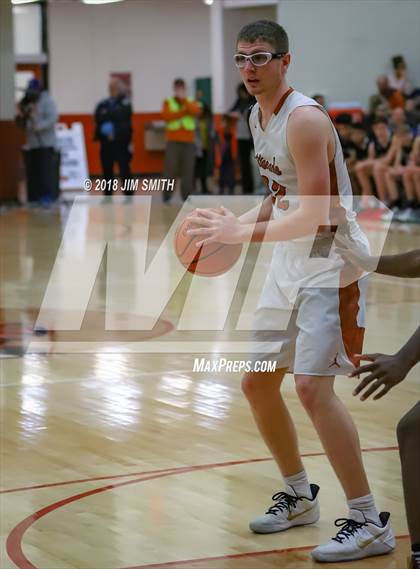 Thumbnail 3 in Volcano Vista vs. Eldorado (APS Metro Tournament Finals) photogallery.