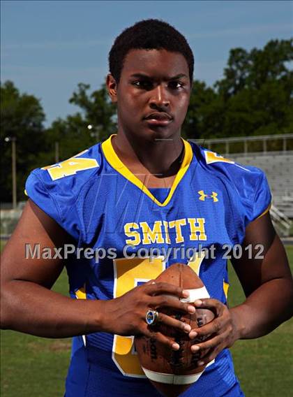 Thumbnail 3 in Oscar Smith (Preseason Top 25 Photo Shoot)  photogallery.