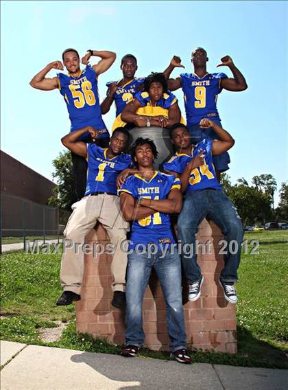 Thumbnail 2 in Oscar Smith (Preseason Top 25 Photo Shoot)  photogallery.