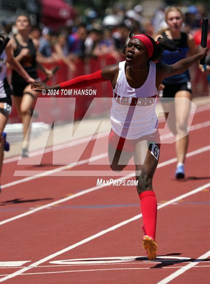Thumbnail 1 in CHSAA Finals (Relays) photogallery.
