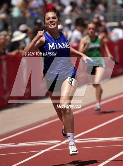 Thumbnail 1 in CHSAA Finals (Relays) photogallery.
