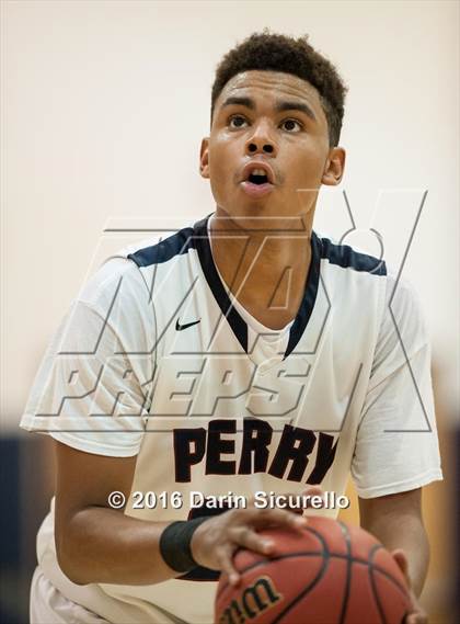 Thumbnail 1 in Pinnacle @ Perry (AIA Division 1 Round 2 Playoff) photogallery.