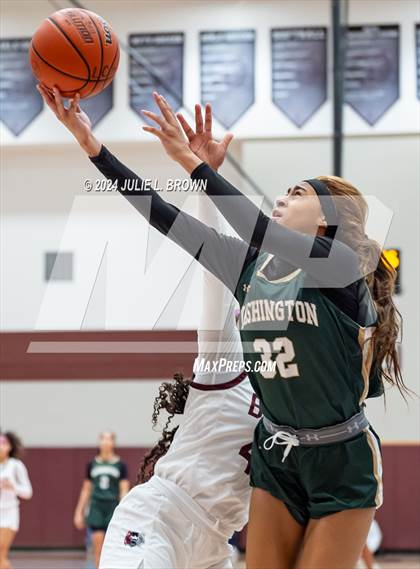 Thumbnail 3 in South Bend Washington @ Lawrence Central photogallery.