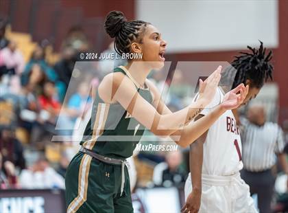 Thumbnail 3 in South Bend Washington @ Lawrence Central photogallery.