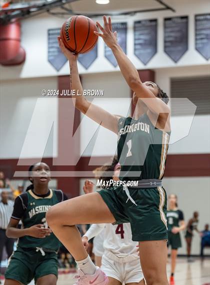 Thumbnail 3 in South Bend Washington @ Lawrence Central photogallery.