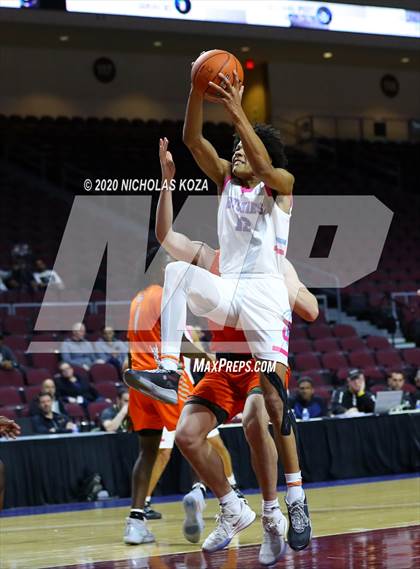 Thumbnail 3 in Bishop Gorman vs. Sheldon (Tarkanian Classic) photogallery.