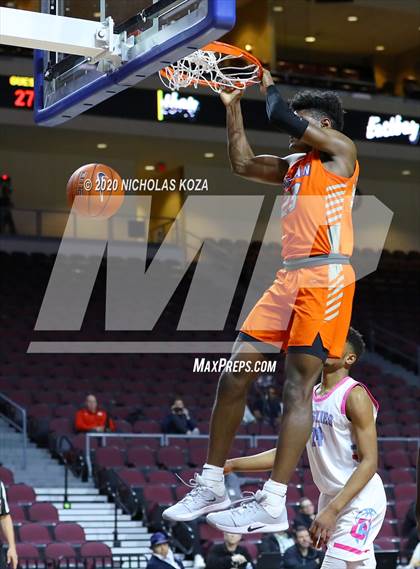 Thumbnail 3 in Bishop Gorman vs. Sheldon (Tarkanian Classic) photogallery.