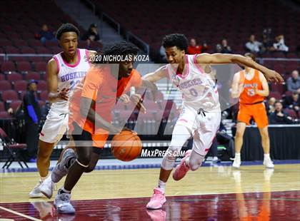 Thumbnail 3 in Bishop Gorman vs. Sheldon (Tarkanian Classic) photogallery.
