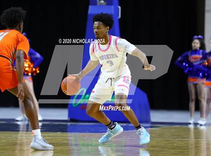 Thumbnail 3 in Bishop Gorman vs. Sheldon (Tarkanian Classic) photogallery.
