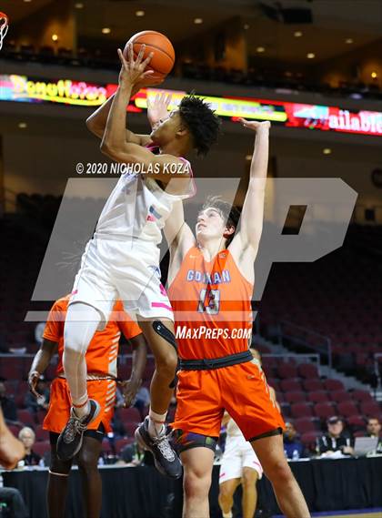 Thumbnail 2 in Bishop Gorman vs. Sheldon (Tarkanian Classic) photogallery.