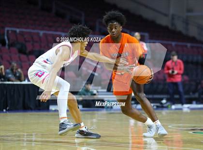 Thumbnail 1 in Bishop Gorman vs. Sheldon (Tarkanian Classic) photogallery.