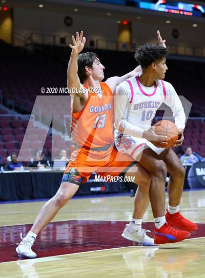 Thumbnail 2 in Bishop Gorman vs. Sheldon (Tarkanian Classic) photogallery.
