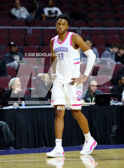 Thumbnail 3 in Bishop Gorman vs. Sheldon (Tarkanian Classic) photogallery.