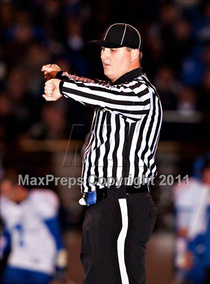 Thumbnail 3 in Brea Olinda vs. La Habra (CIF SS Southwest Playoffs) photogallery.