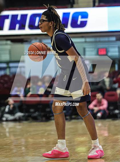 Thumbnail 1 in John Bowne vs Iona Prep (Pubic vs Catholic Hoops Showdown) photogallery.