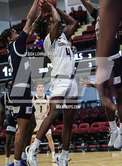 Thumbnail 3 in John Bowne vs Iona Prep (Pubic vs Catholic Hoops Showdown) photogallery.