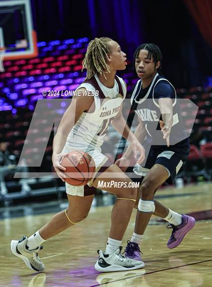Thumbnail 3 in John Bowne vs Iona Prep (Pubic vs Catholic Hoops Showdown) photogallery.