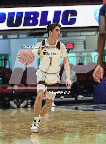 Thumbnail 2 in John Bowne vs Iona Prep (Pubic vs Catholic Hoops Showdown) photogallery.