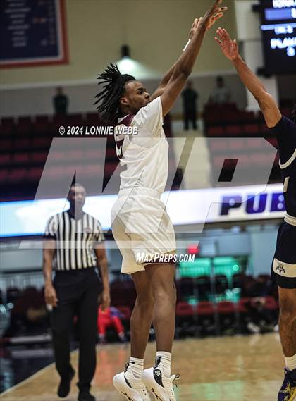 Thumbnail 3 in John Bowne vs Iona Prep (Pubic vs Catholic Hoops Showdown) photogallery.