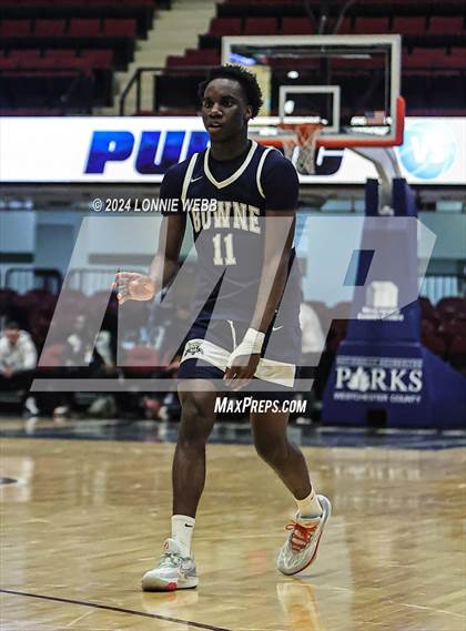 Thumbnail 1 in John Bowne vs Iona Prep (Pubic vs Catholic Hoops Showdown) photogallery.