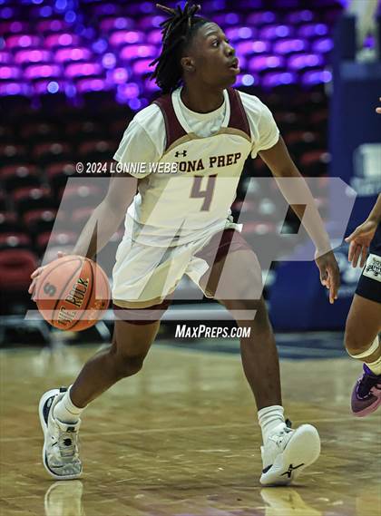 Thumbnail 1 in John Bowne vs Iona Prep (Pubic vs Catholic Hoops Showdown) photogallery.