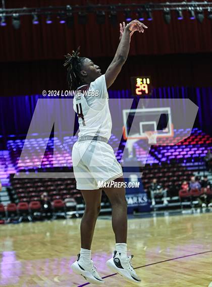 Thumbnail 1 in John Bowne vs Iona Prep (Pubic vs Catholic Hoops Showdown) photogallery.