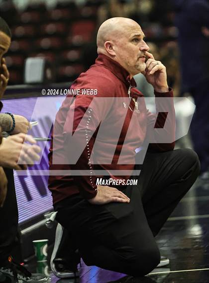 Thumbnail 2 in John Bowne vs Iona Prep (Pubic vs Catholic Hoops Showdown) photogallery.
