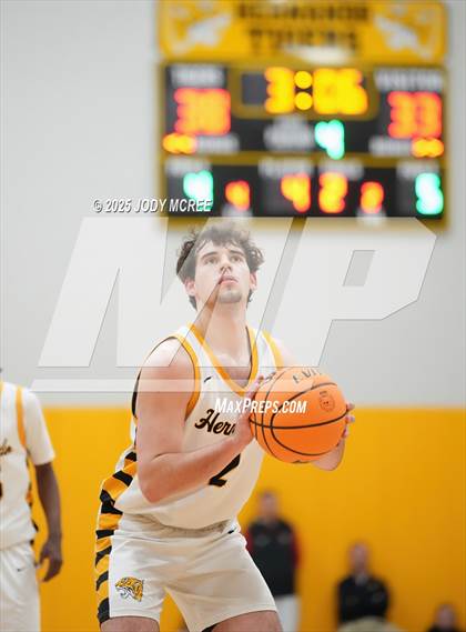 Thumbnail 1 in Center Hill @ Hernando photogallery.