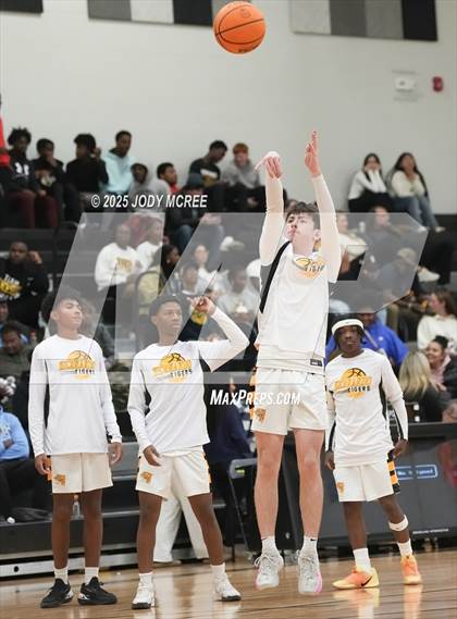 Thumbnail 1 in Center Hill @ Hernando photogallery.