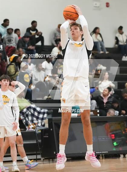 Thumbnail 1 in Center Hill @ Hernando photogallery.