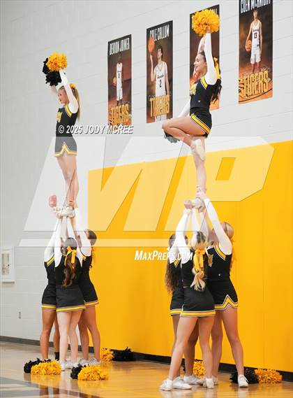 Thumbnail 2 in Center Hill @ Hernando photogallery.