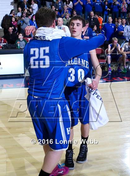 Thumbnail 3 in Middle Early College vs. Haldane (NYSPHSAA Class C Final) photogallery.