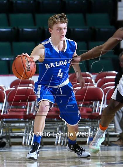 Thumbnail 1 in Middle Early College vs. Haldane (NYSPHSAA Class C Final) photogallery.