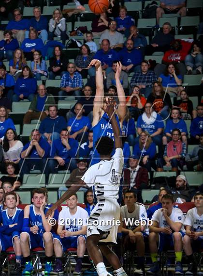 Thumbnail 2 in Middle Early College vs. Haldane (NYSPHSAA Class C Final) photogallery.
