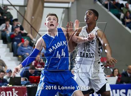 Thumbnail 3 in Middle Early College vs. Haldane (NYSPHSAA Class C Final) photogallery.