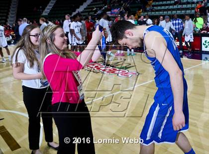 Thumbnail 1 in Middle Early College vs. Haldane (NYSPHSAA Class C Final) photogallery.