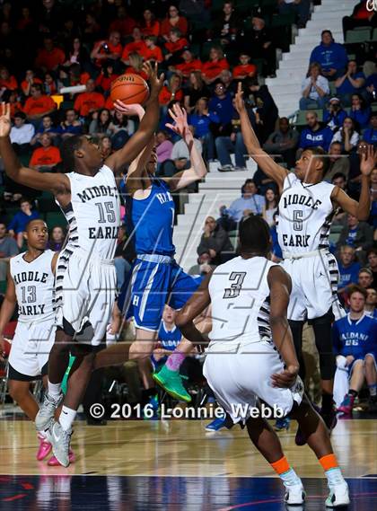 Thumbnail 1 in Middle Early College vs. Haldane (NYSPHSAA Class C Final) photogallery.