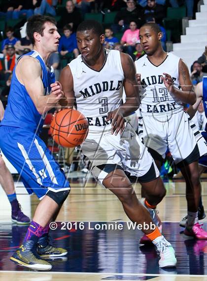 Thumbnail 2 in Middle Early College vs. Haldane (NYSPHSAA Class C Final) photogallery.