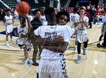 Thumbnail 1 in Middle Early College vs. Haldane (NYSPHSAA Class C Final) photogallery.