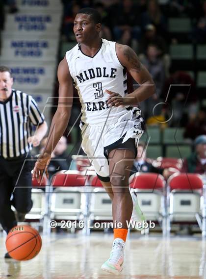 Thumbnail 1 in Middle Early College vs. Haldane (NYSPHSAA Class C Final) photogallery.
