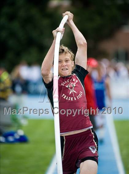 Thumbnail 3 in Utah State Track and Field Championships  photogallery.