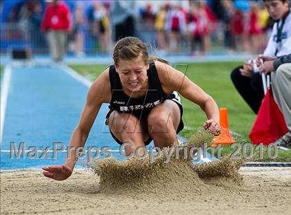 Thumbnail 1 in Utah State Track and Field Championships  photogallery.