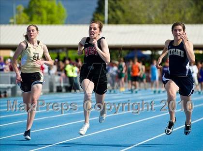 Thumbnail 2 in Utah State Track and Field Championships  photogallery.