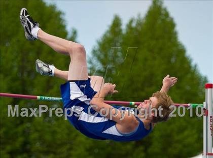 Thumbnail 2 in Utah State Track and Field Championships  photogallery.