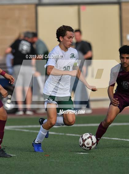 Thumbnail 1 in Reagan [Ronald] vs Marshall (UIL 6A Bi-District Playoff) photogallery.