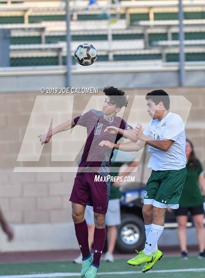 Thumbnail 1 in Reagan [Ronald] vs Marshall (UIL 6A Bi-District Playoff) photogallery.