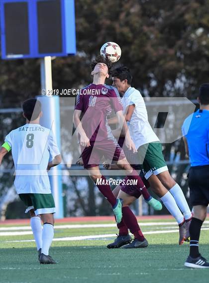 Thumbnail 1 in Reagan [Ronald] vs Marshall (UIL 6A Bi-District Playoff) photogallery.