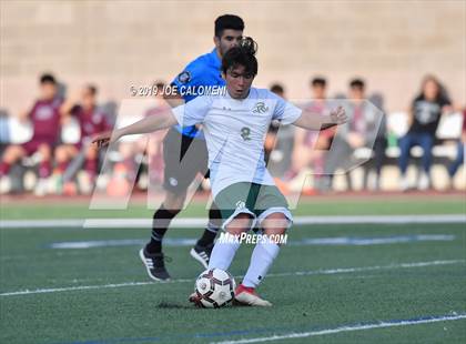 Thumbnail 2 in Reagan [Ronald] vs Marshall (UIL 6A Bi-District Playoff) photogallery.